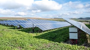 solar-panels-clean-energy