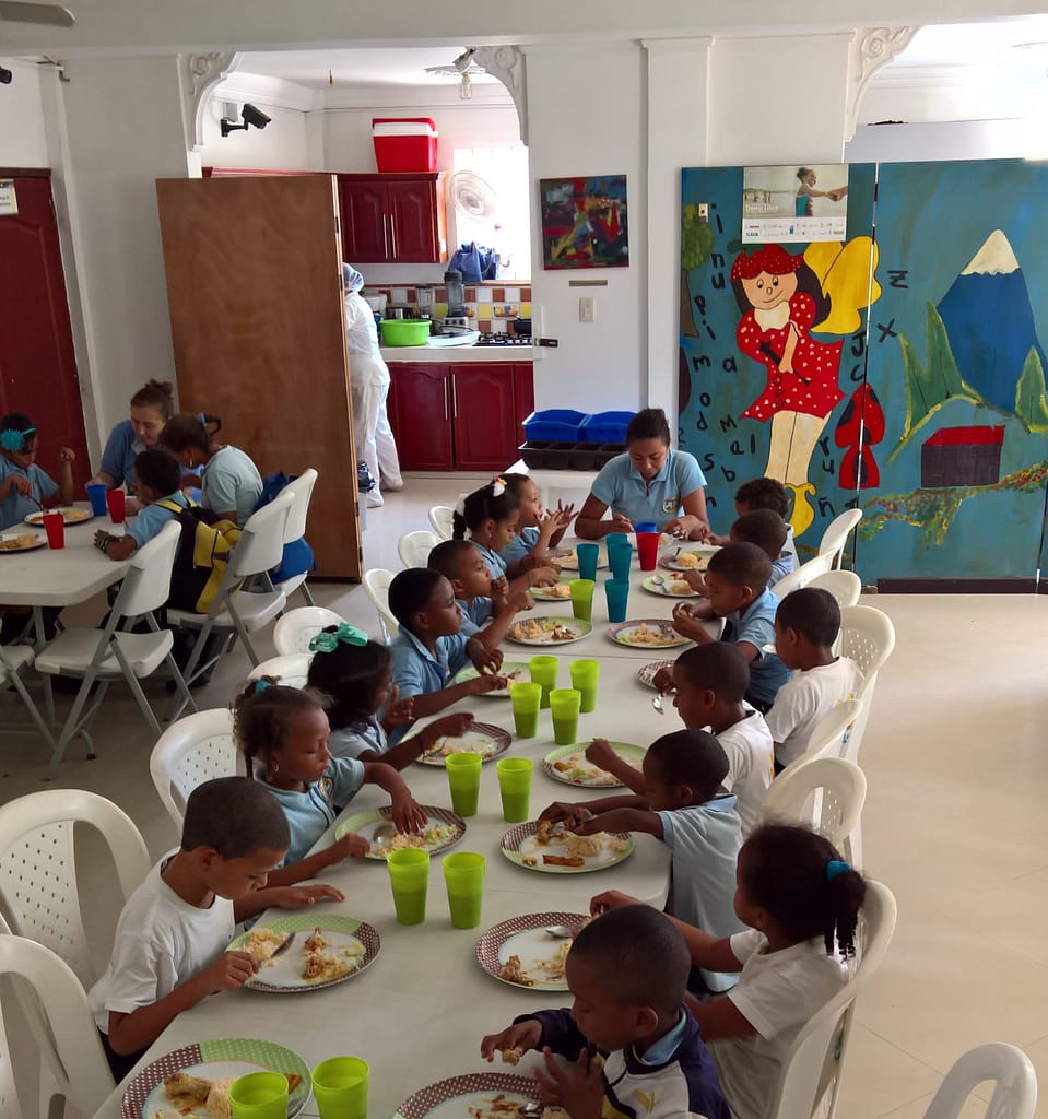 Lunch time at La Vecina
